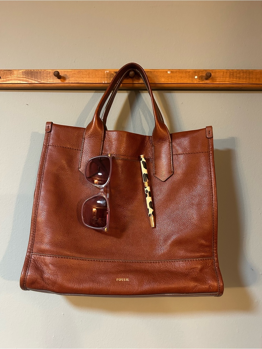 Fossil Cognac Leather Tote with Dual Handles - Picture 5 of 16